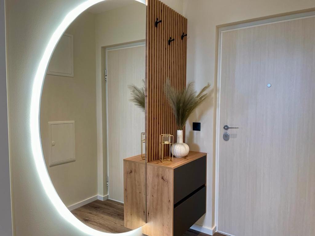 Apartment Linda With Panoramic Sea View Makarska Exteriör bild